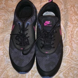 Nike Thea air max